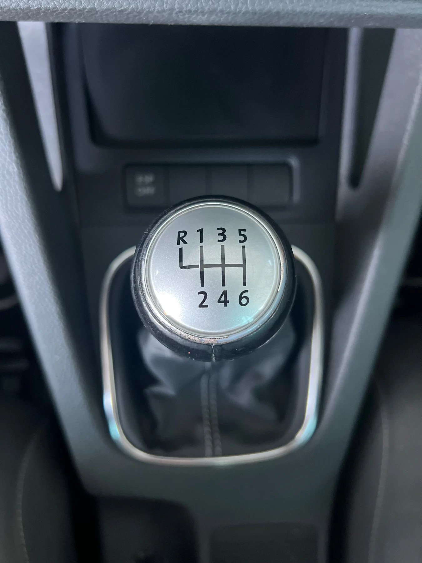 VW Golf 1.4 TSI Turbo - изображение 9