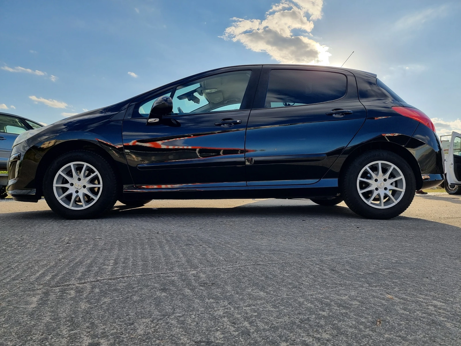 Peugeot 308 АВТОМАТИК - изображение 8