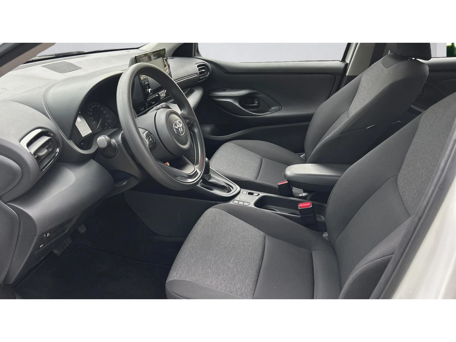 Toyota Yaris    380 . | Mobile.bg   12