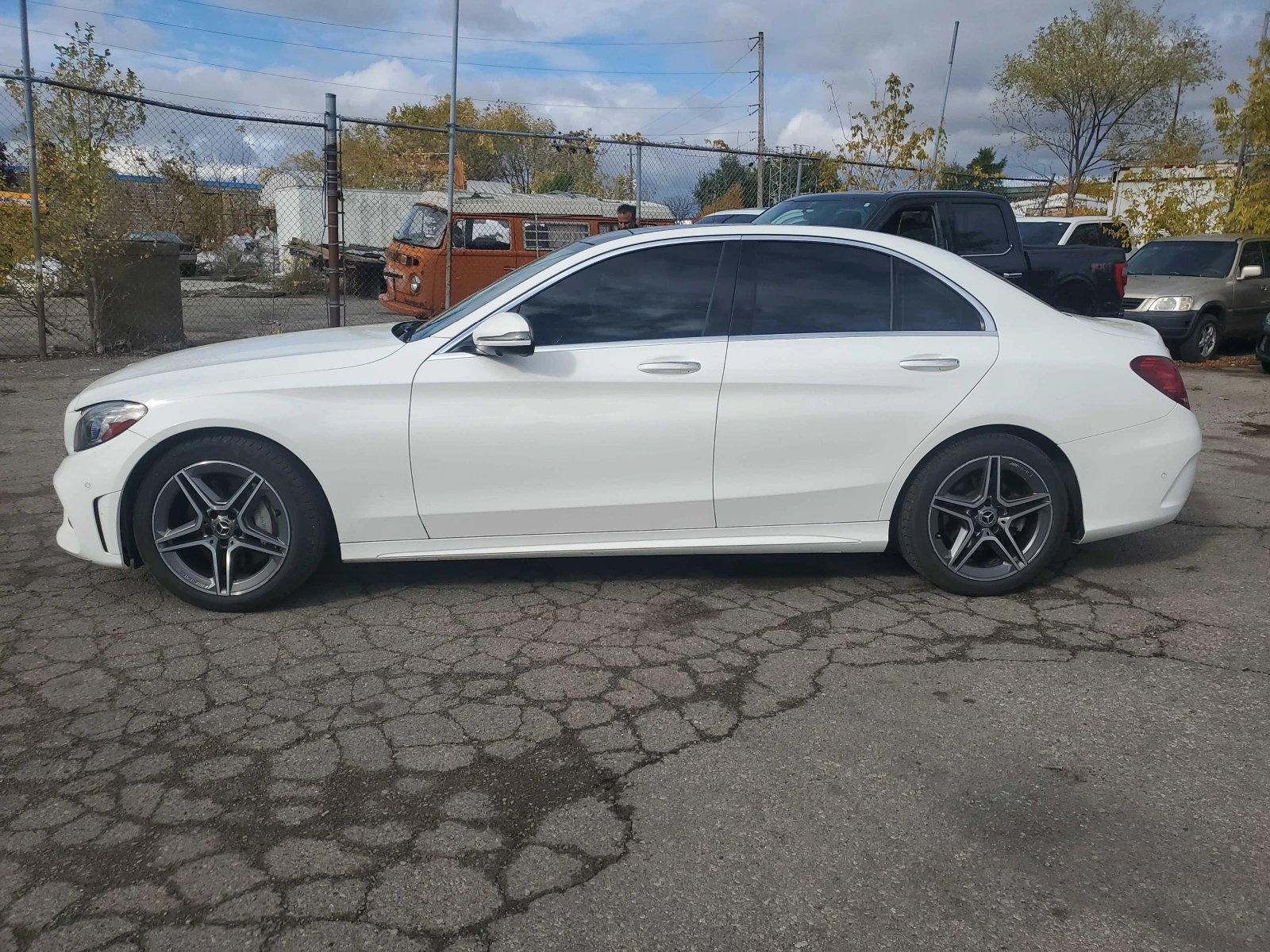 Mercedes-Benz C 300 * CARFAX *    | Mobile.bg   3