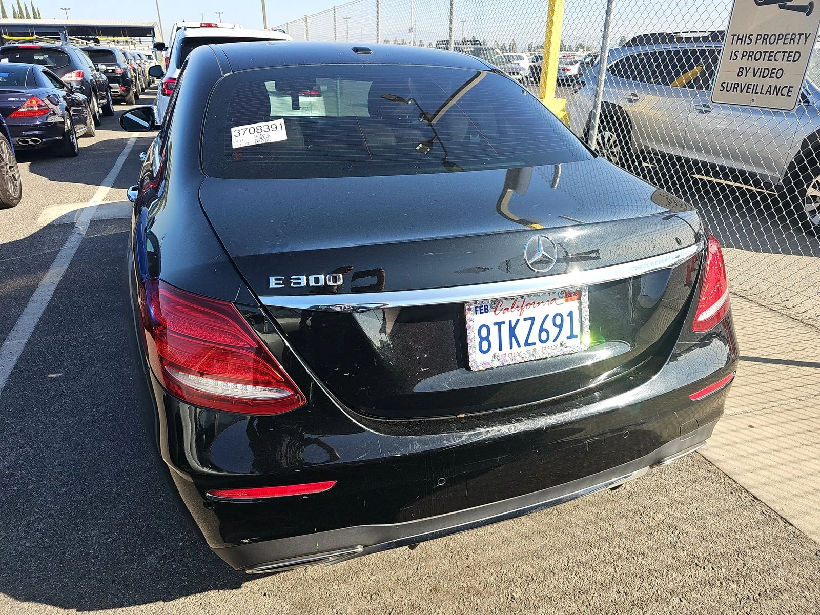 Mercedes-Benz E 300 Sport Sedan - изображение 5