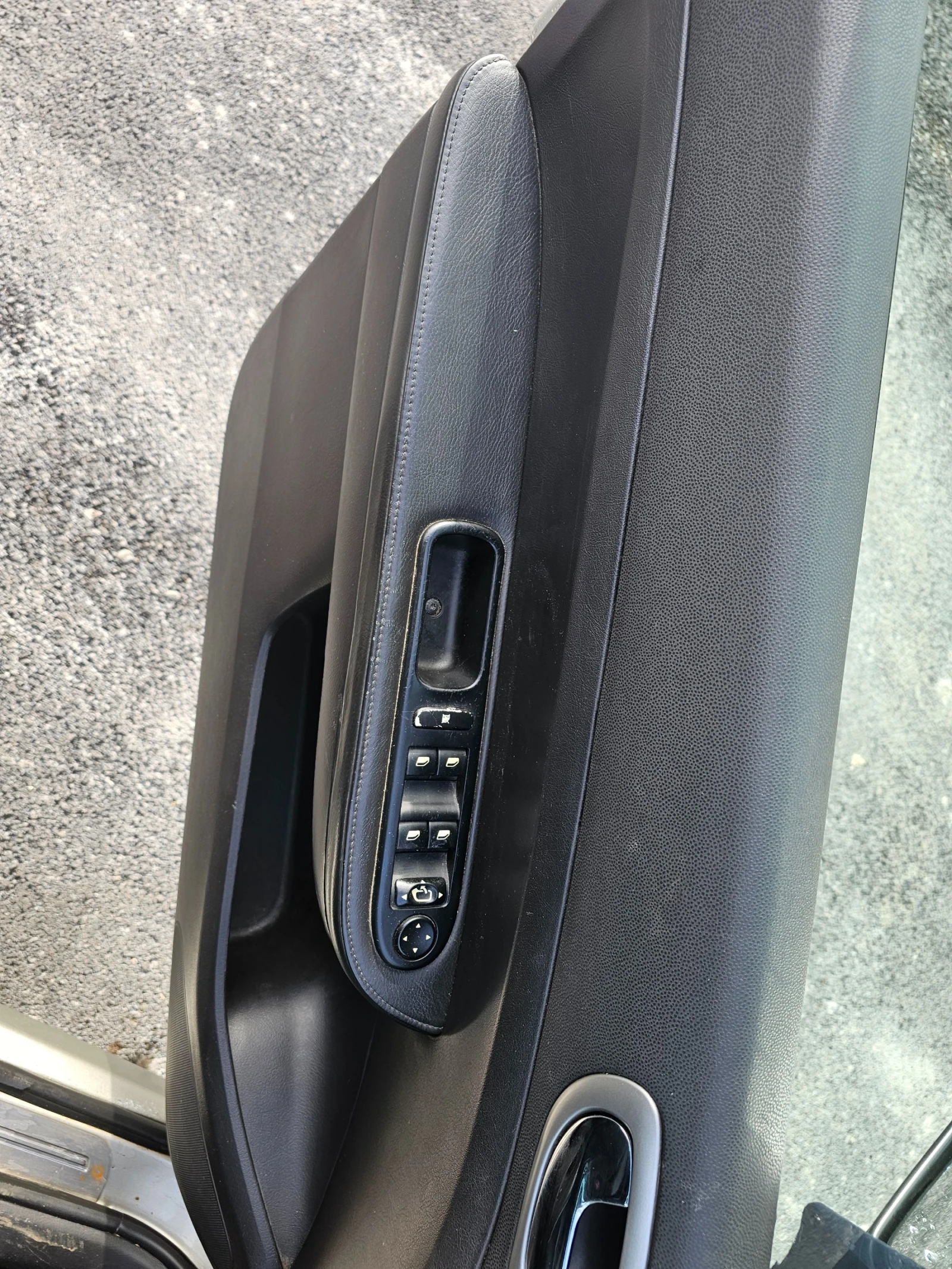 Peugeot 307 2.0i GPL - изображение 6