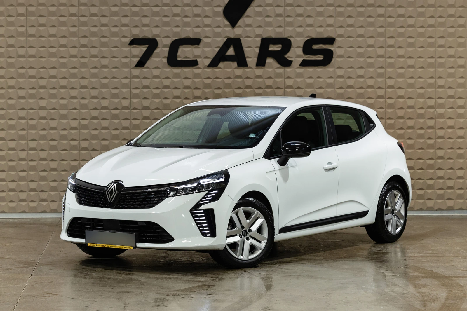 Renault Clio �������� ��� * �������� * Apple Car Play/Android a | Mobile.bg � ����������� 1