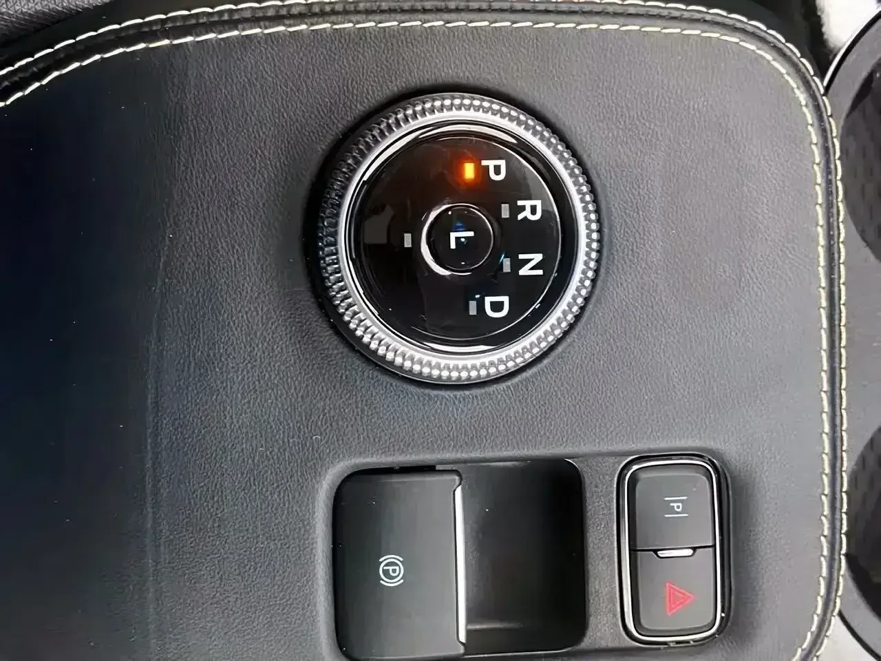 Ford Mustang AWD, � �����������&���� ������ | Mobile.bg � ����������� 15