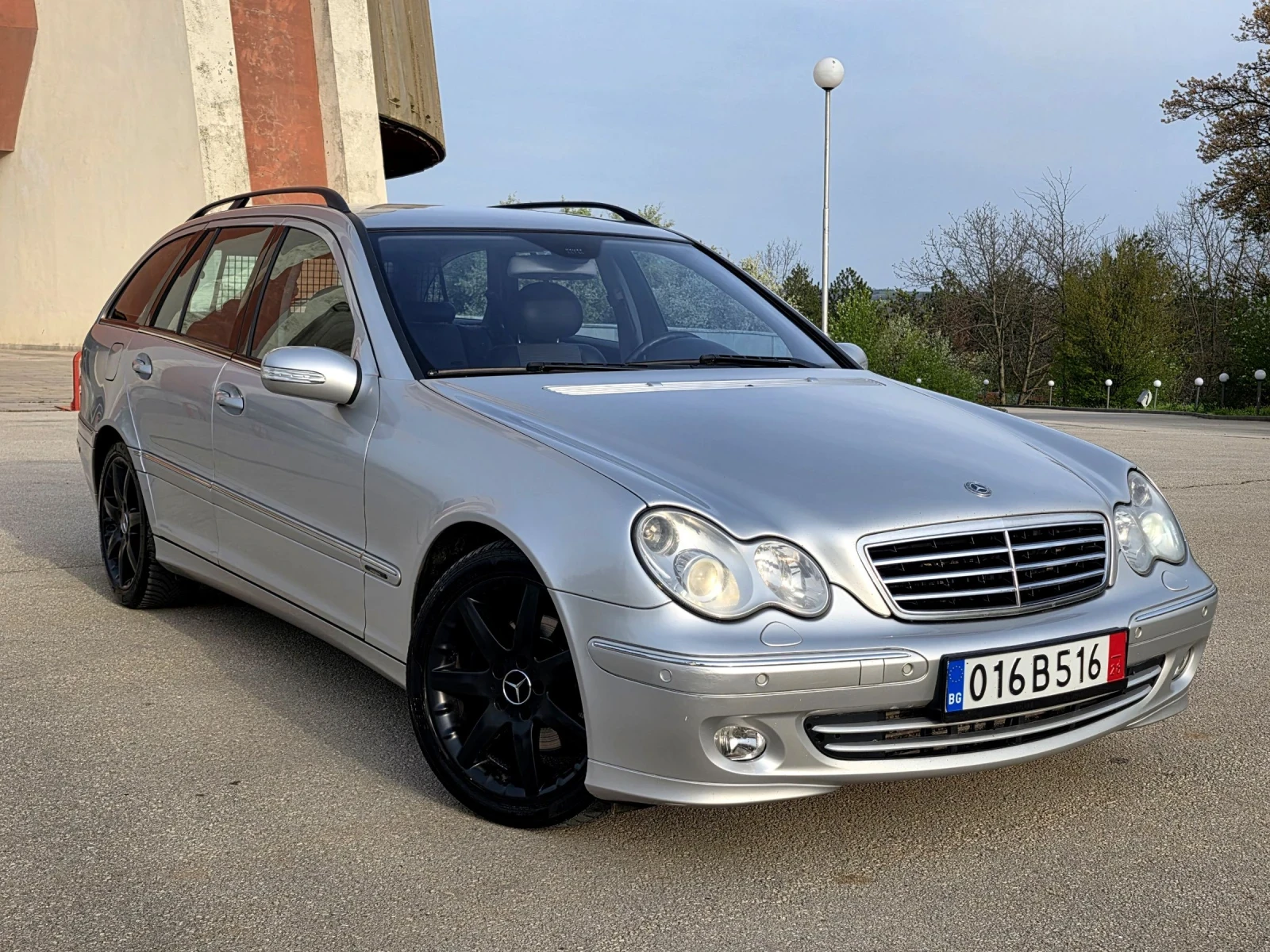 Mercedes-Benz C 270 2.7 CDI Avantgarde , снимка 3 - Автомобили и джипове - 54183893