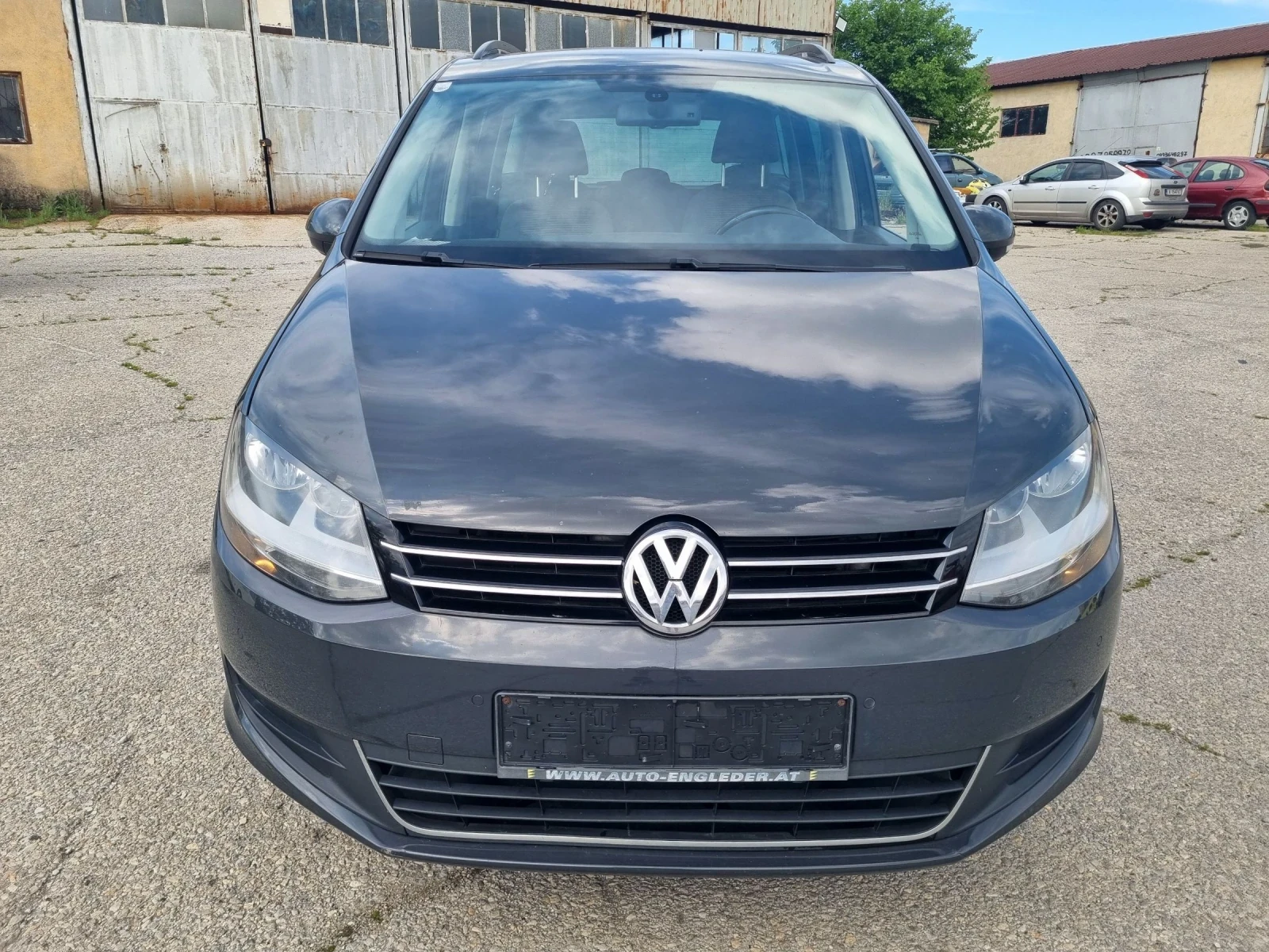 VW Sharan 2.0tdi , снимка 3 - Автомобили и джипове - 54514040