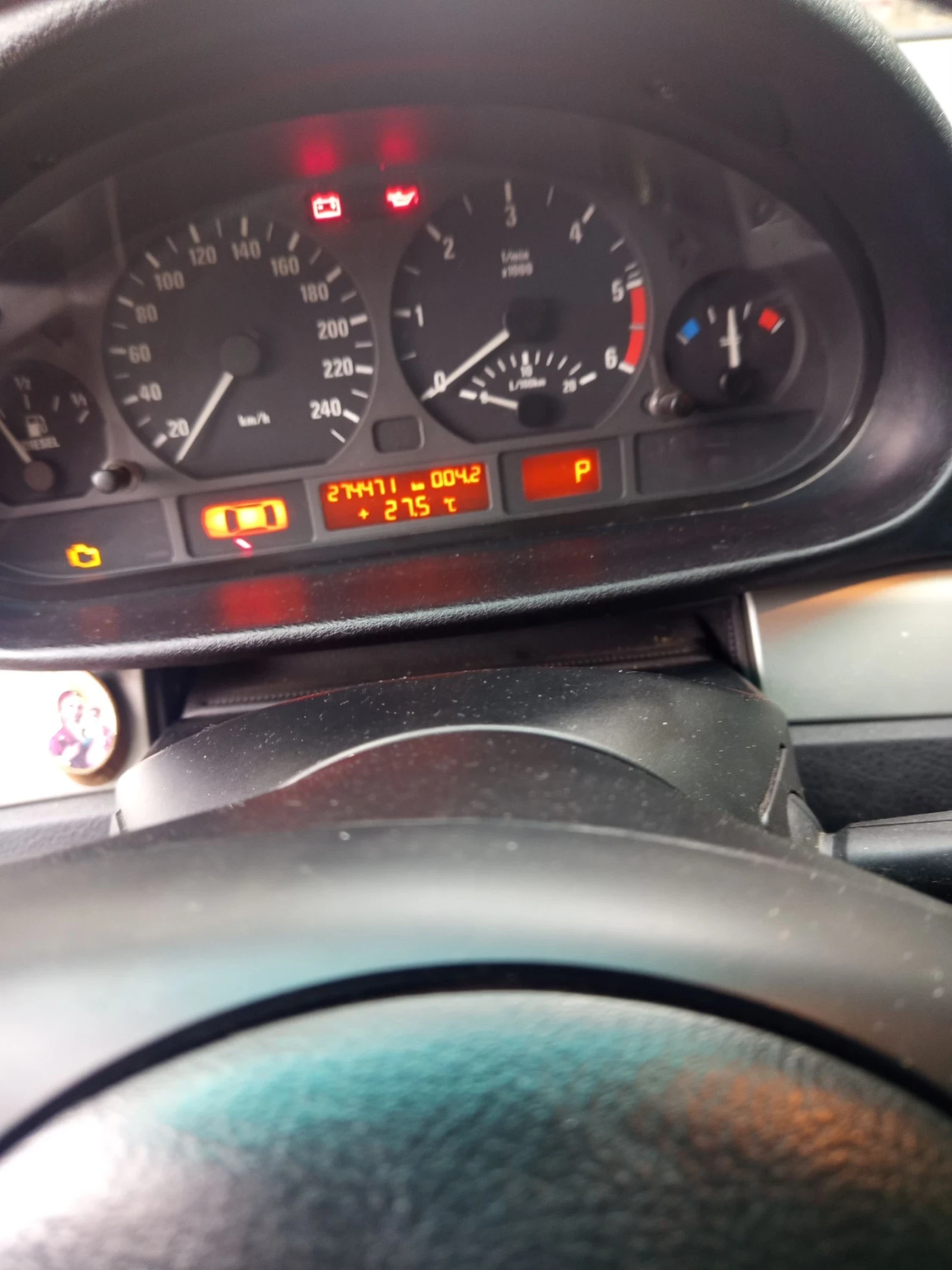 BMW 320 Комби, снимка 6 - Автомобили и джипове - 54960742