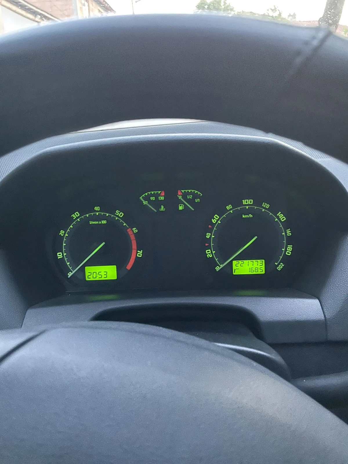 Skoda Fabia, снимка 6 - Автомобили и джипове - 55339391