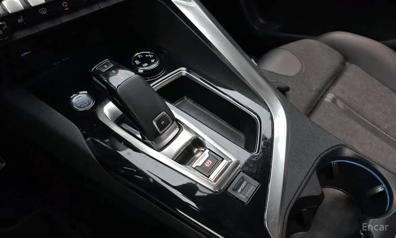 Peugeot 3008 * 1.5 BlueHDi GT Line * КРАЙНА ЦЕНА ДО БЪЛГАРИЯ, снимка 9 - Автомобили и джипове - 55569735