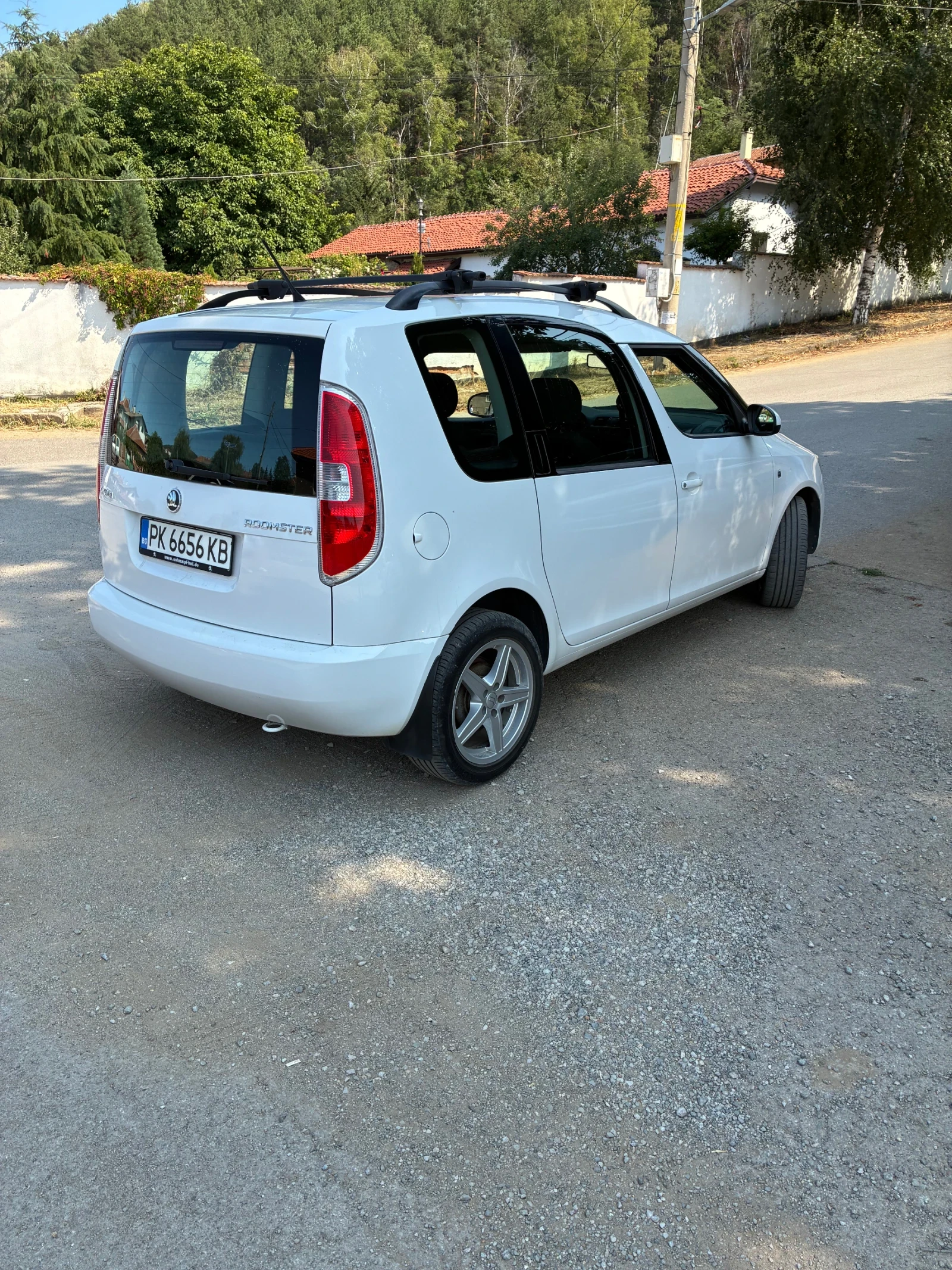 Skoda Roomster, снимка 2 - Автомобили и джипове - 55988977