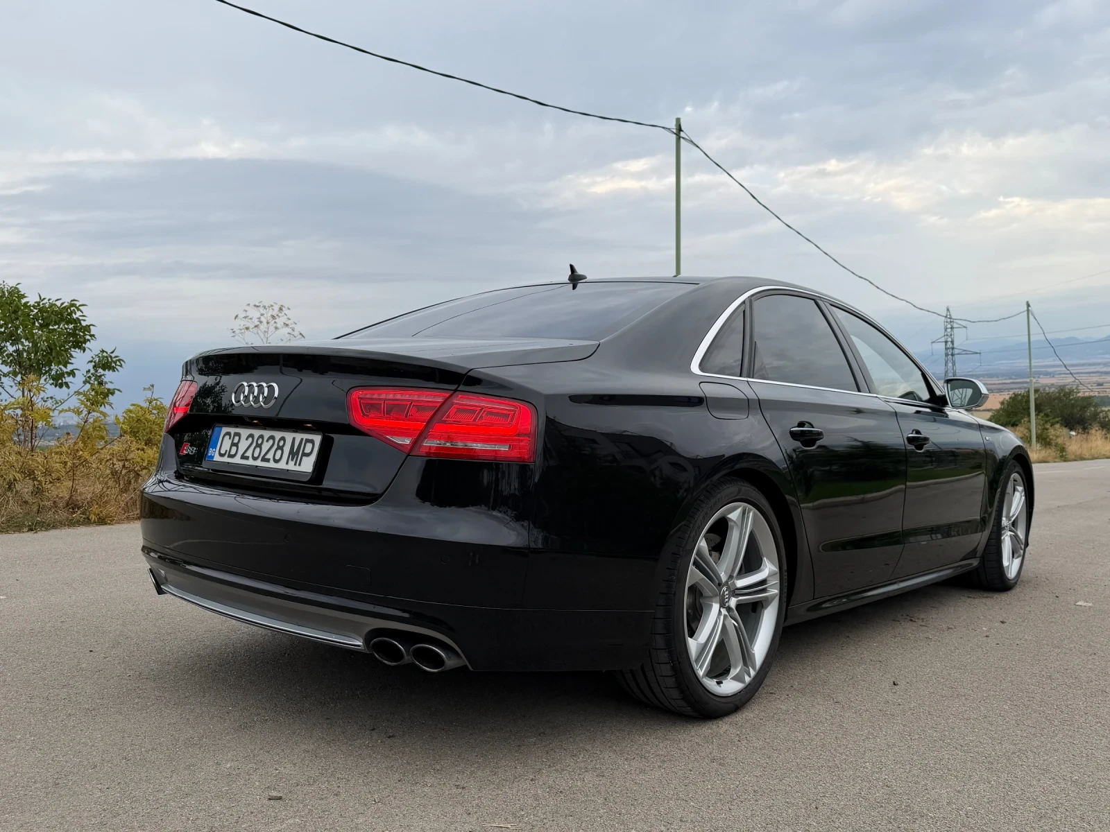 Audi S8, снимка 8 - Автомобили и джипове - 56046605