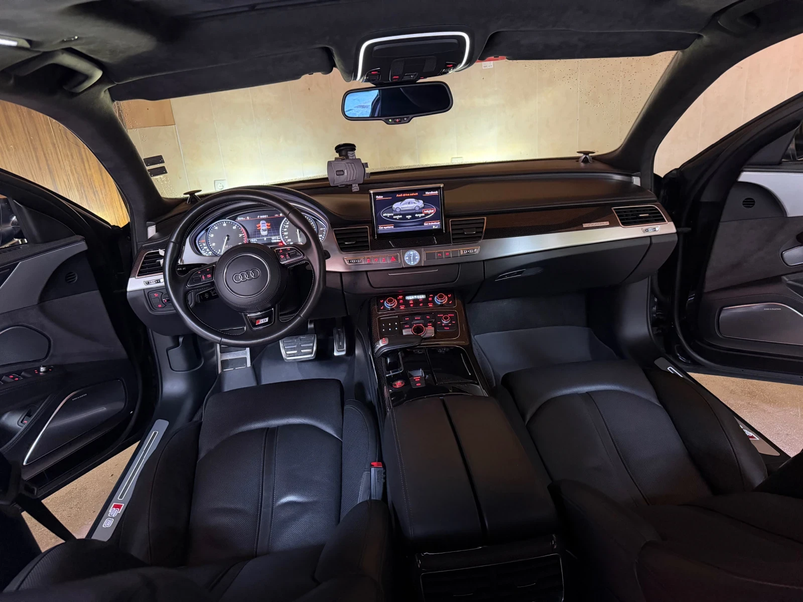 Audi S8, снимка 15 - Автомобили и джипове - 56046605