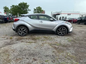 Toyota C-HR * FWD * CARFAX * БЕЗ ПЪРВОНАЧАЛНА ВНОСКА, снимка 3