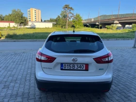     Nissan Qashqai 1.5dci 110k.c. * Navi * Kamera * Bluetooth 