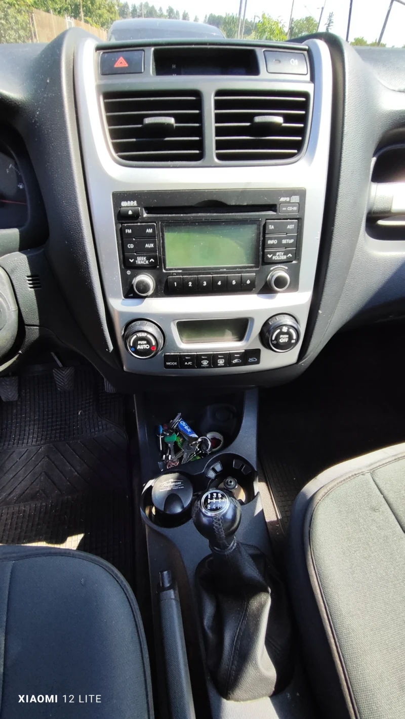 Kia Sportage, снимка 11 - Автомобили и джипове - 52325181