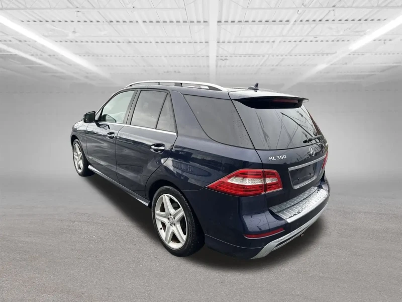 Mercedes-Benz ML 350 Keyless/Harman Kardon/подгрев/панорама/лизинг, снимка 3 - Автомобили и джипове - 52317607