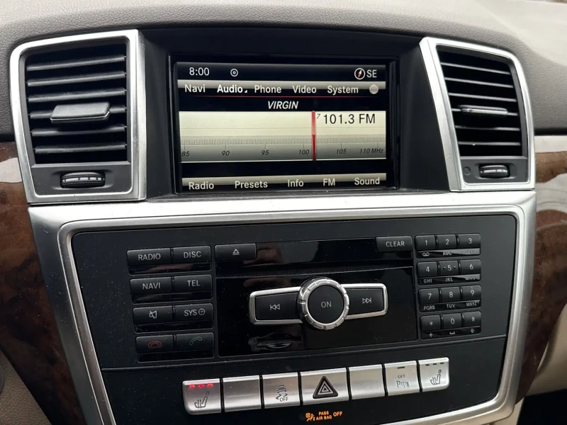 Mercedes-Benz ML 350 Keyless/Harman Kardon/подгрев/панорама/лизинг, снимка 14 - Автомобили и джипове - 52317607