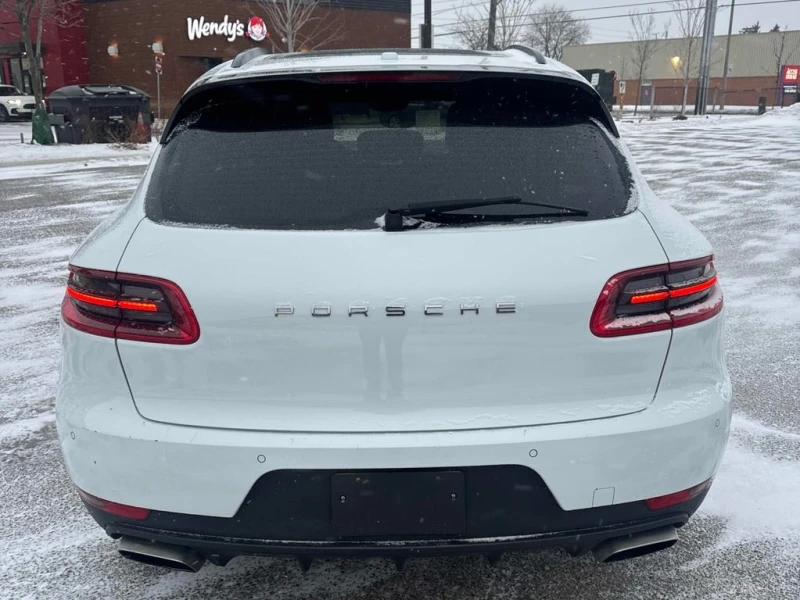 Porsche Macan * Sport Edition AWD * CARFAX * ЦЕНА ДО БГ, снимка 4 - Автомобили и джипове - 52968099