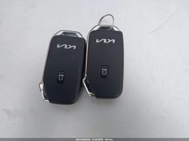 Kia Sportage Plug-in Hybrid X-Line | Цена до България, снимка 13 - Автомобили и джипове - 53932409