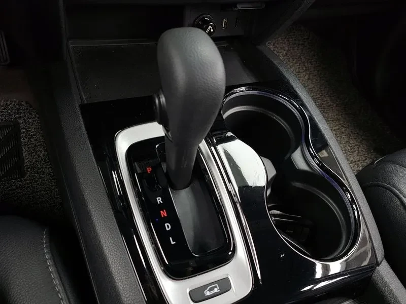 Honda Pilot 3Rd Generation 3.5, снимка 9 - Автомобили и джипове - 56567024