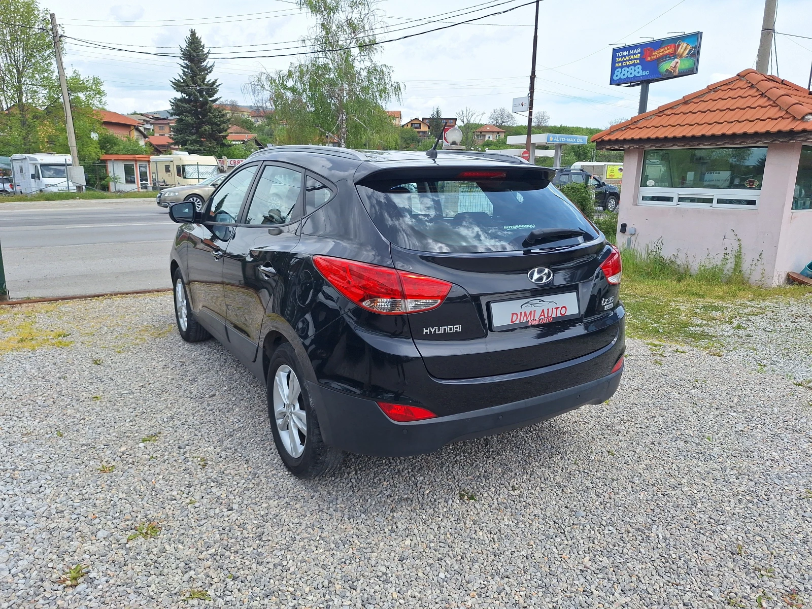 Hyundai IX35 2.0crdi 136ks 4x2! - изображение 5