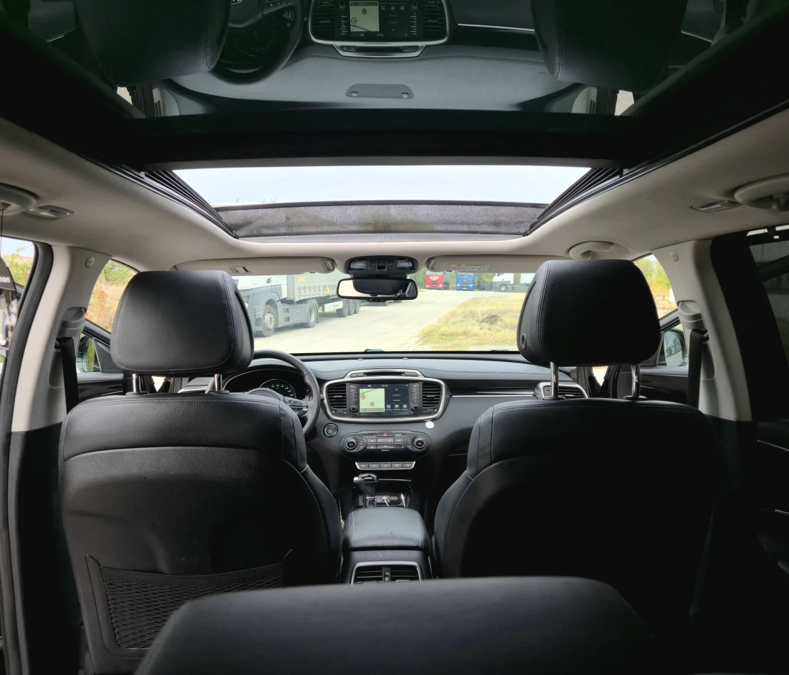Kia Sorento FULL 2.2CRDI 4WD Carplay PANORAMA - изображение 10