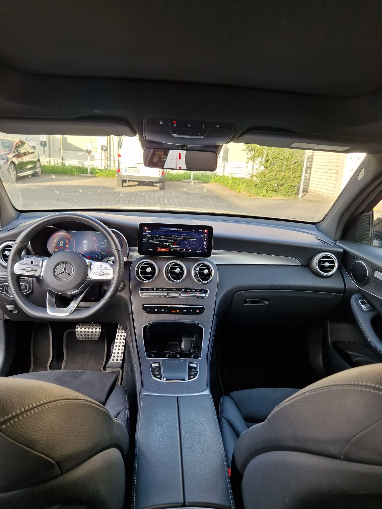 Mercedes-Benz GLC 400 GLC400d AMG NIGHT LED DIGITAL 4MATIC  | Mobile.bg   10