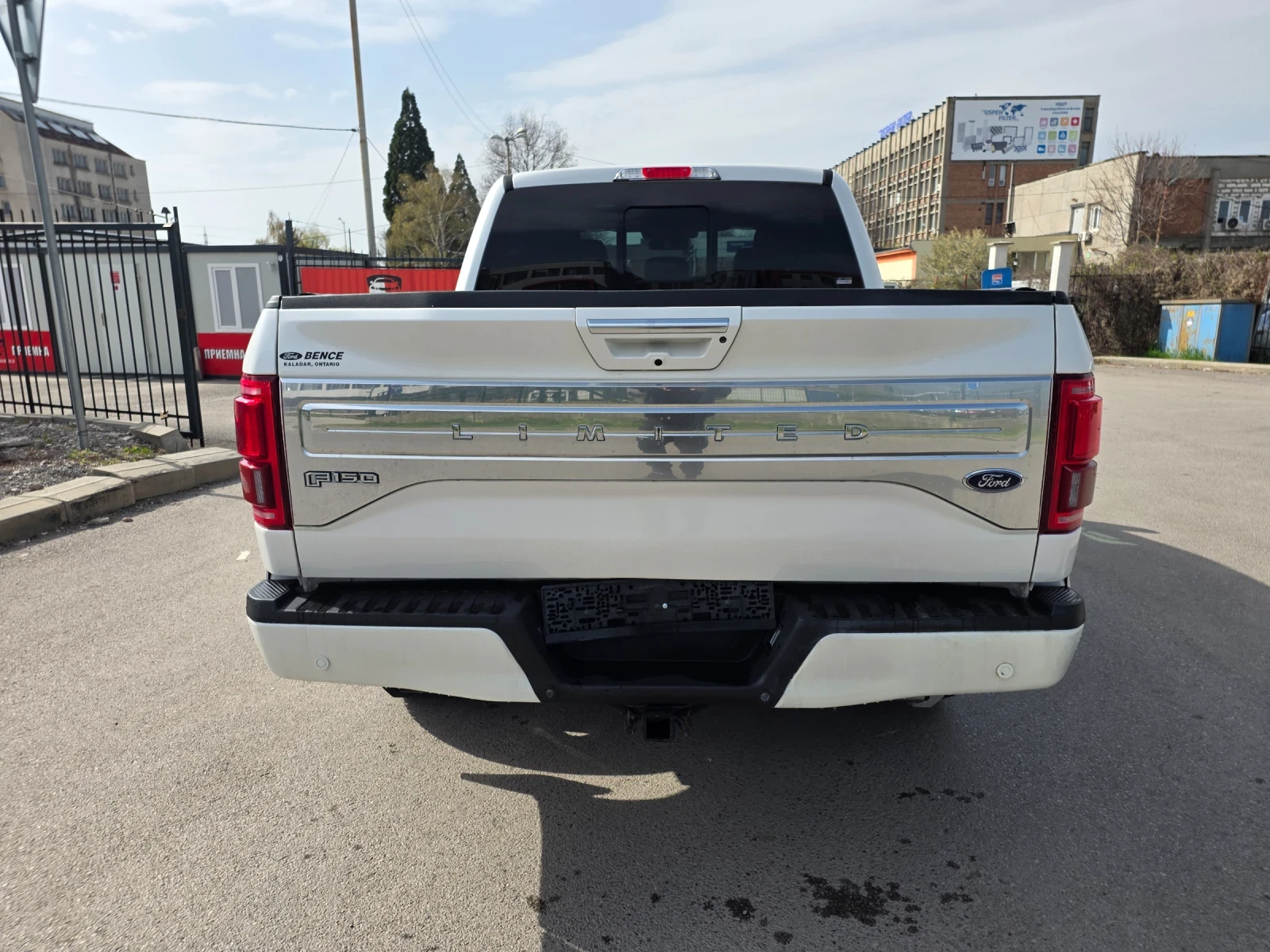 Ford F150 LIMITED НАЛИЧЕН, снимка 6 - Автомобили и джипове - 53740157