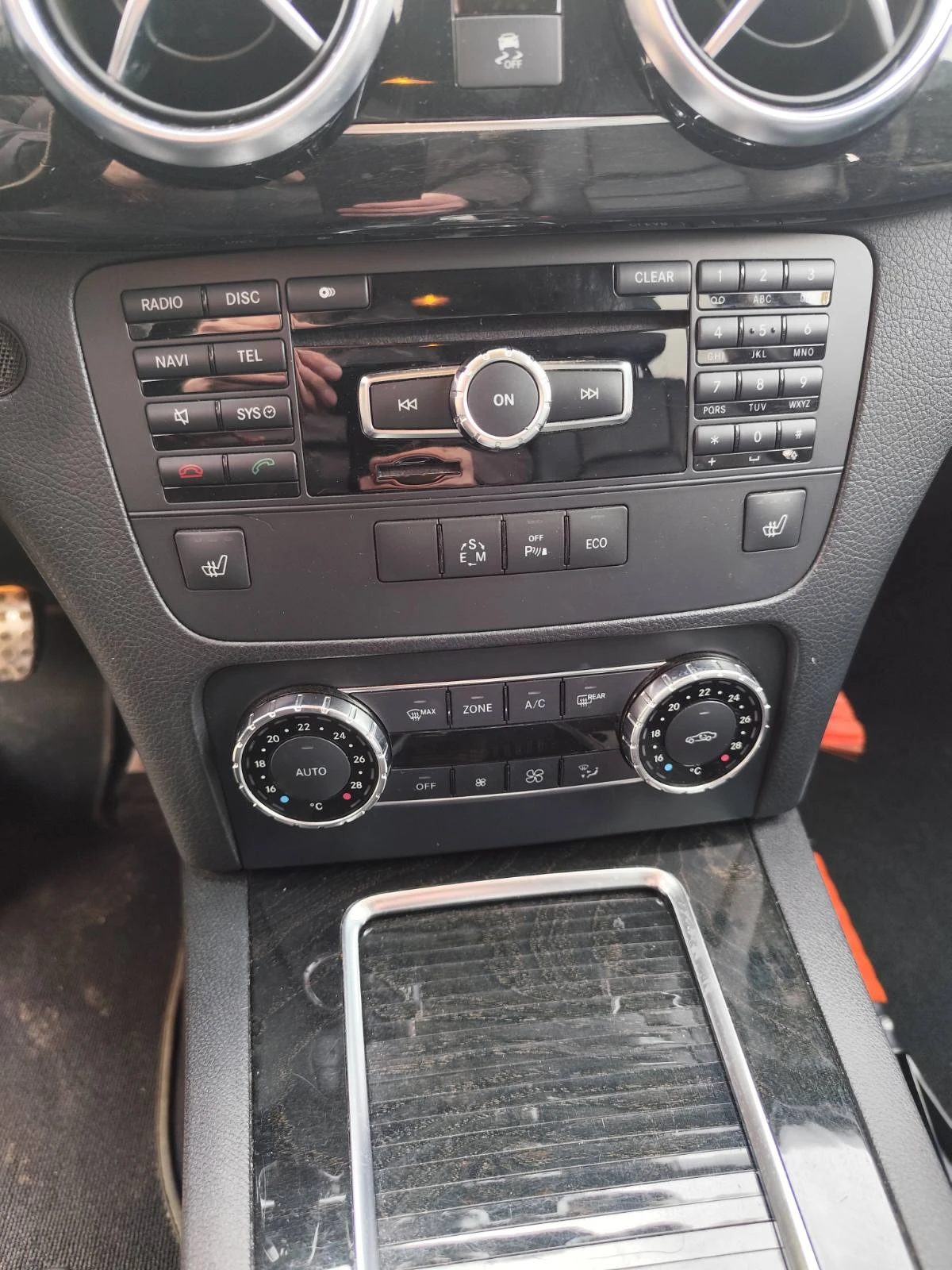 Mercedes-Benz GLK 350 4MATIC 7G-TRONIC, снимка 13 - Автомобили и джипове - 54732821