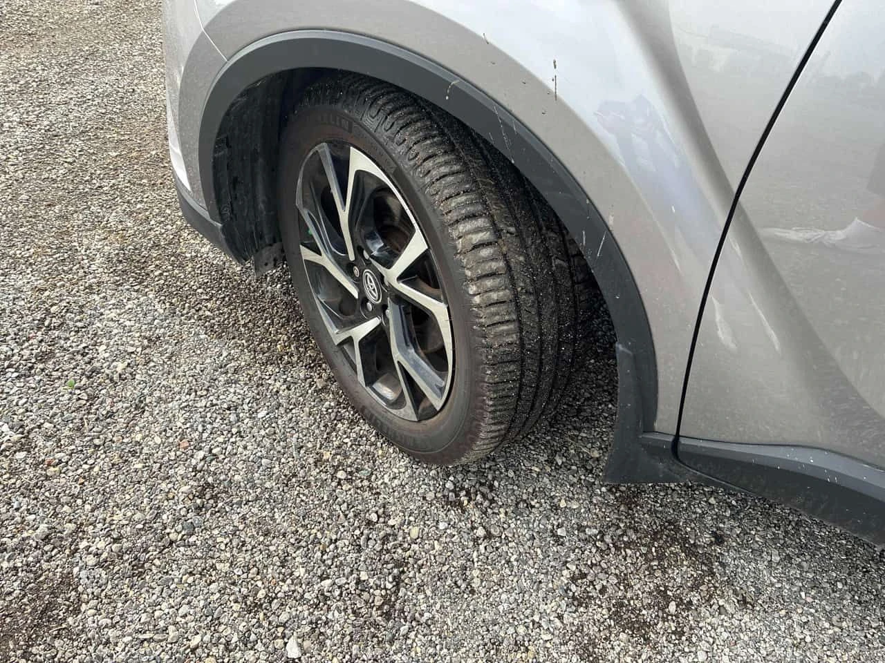 Toyota C-HR * FWD * CARFAX * БЕЗ ПЪРВОНАЧАЛНА ВНОСКА, снимка 7 - Автомобили и джипове - 54870839