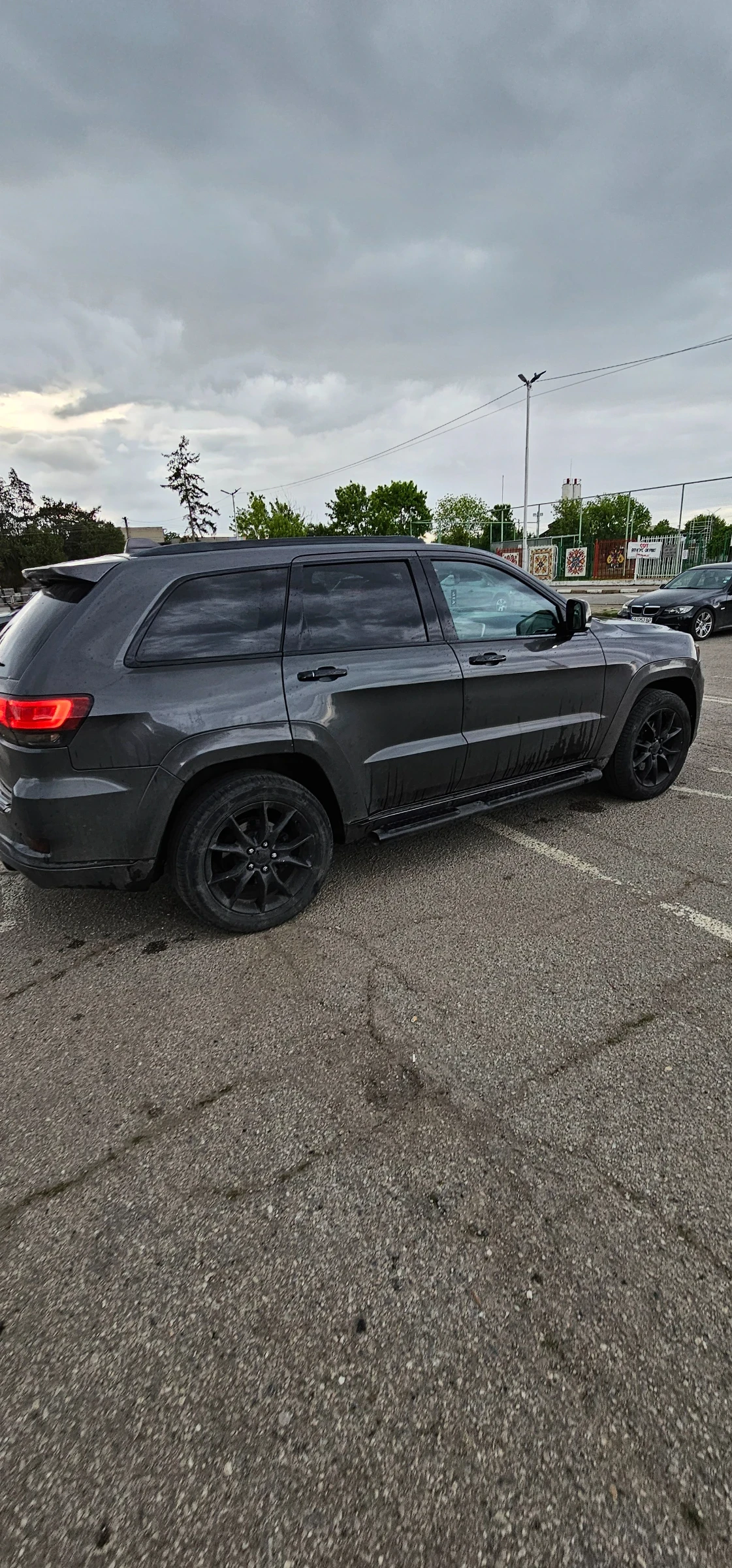 Jeep Grand cherokee, снимка 3 - Автомобили и джипове - 55838128