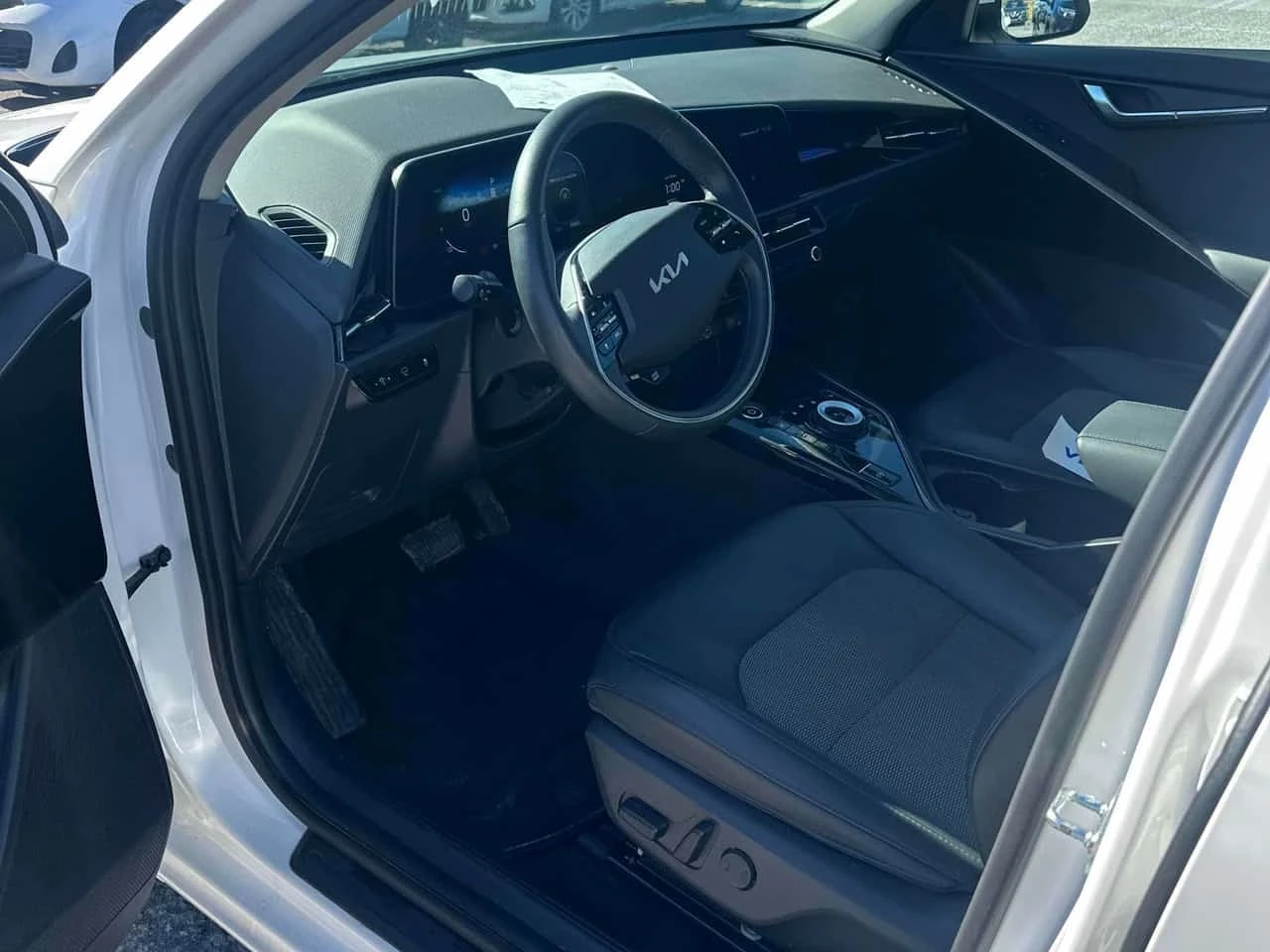 Kia Niro | CARFAX | ��������������� | Mobile.bg � ����������� 7