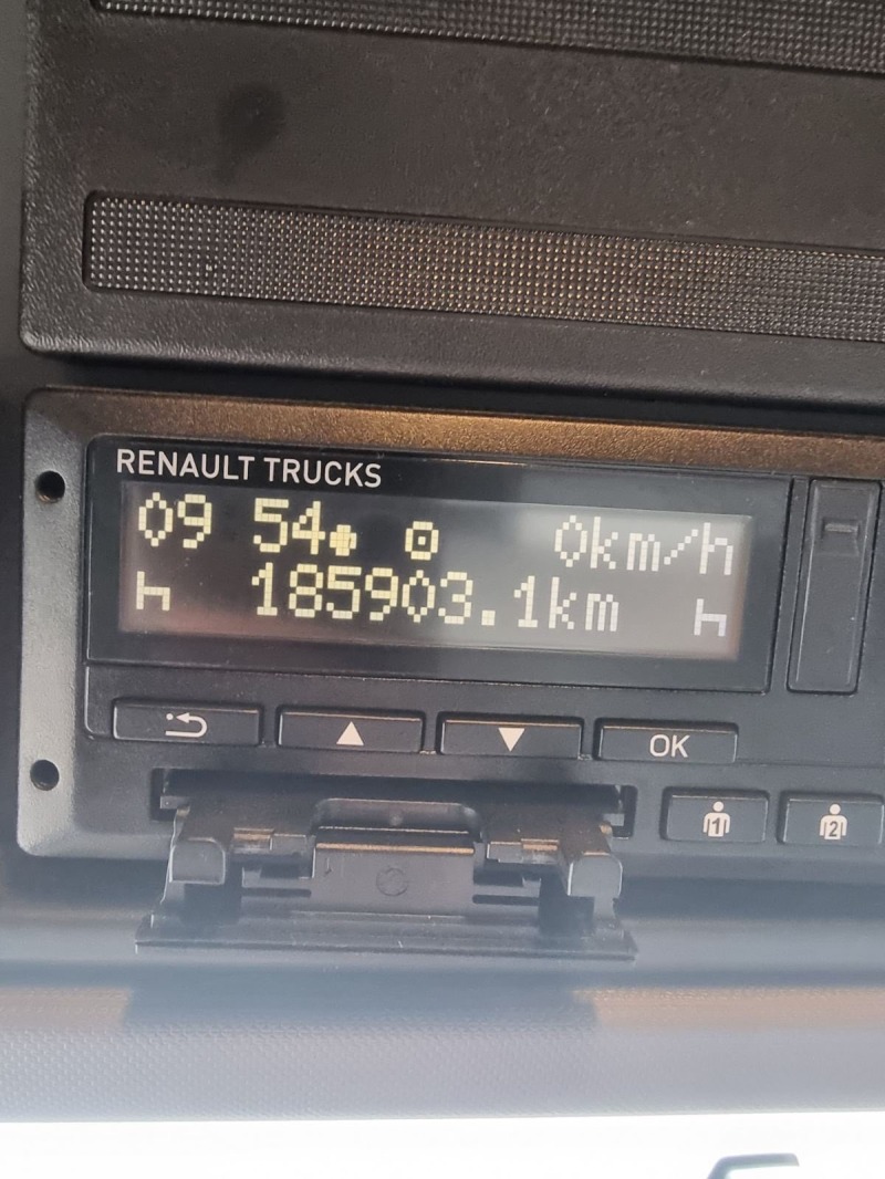 Renault Premium, снимка 4 - Камиони - 43302419