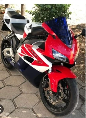     Honda Cbr 1000RR