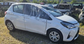 Toyota Yaris hybrid, снимка 10