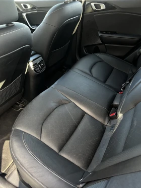 Kia XCeed Plug-In Hybrid Platinum, снимка 12