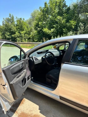 Citroen C4 1.4 88 к.с. - 3400 лв. - 85703868 10