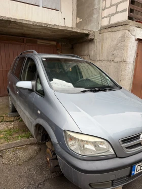 ������ Opel Zafira