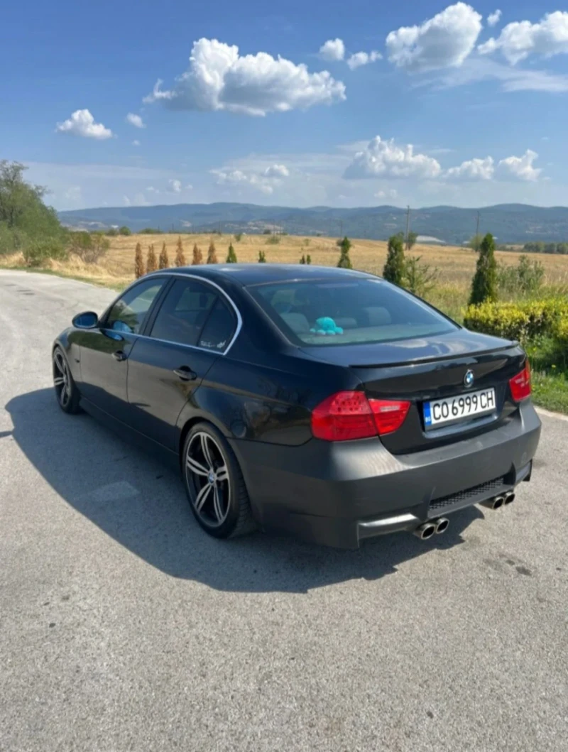 BMW 320, снимка 6 - Автомобили и джипове - 49201556