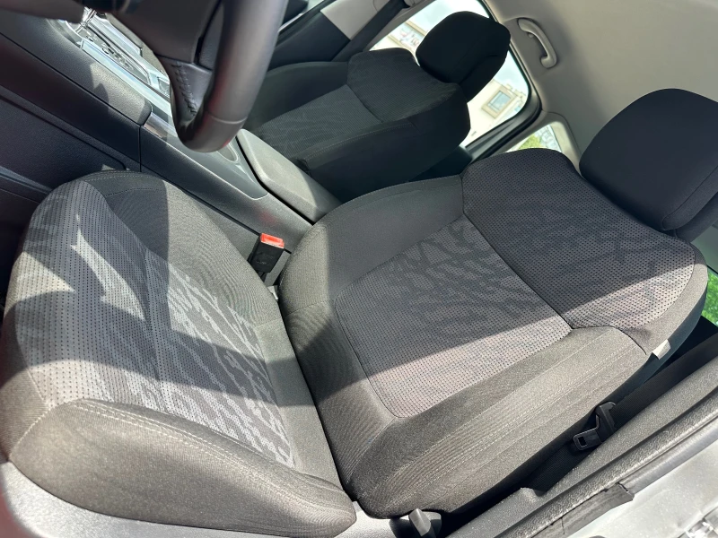 Peugeot 3008 2.0 HDI АВТОМАТ, снимка 12 - Автомобили и джипове - 51339113