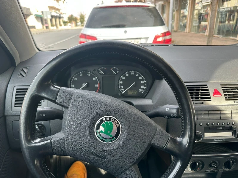Skoda Fabia, снимка 3 - Автомобили и джипове - 52666449