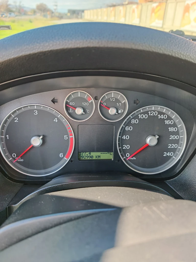 Ford C-max 1.6, снимка 11 - Автомобили и джипове - 52669162