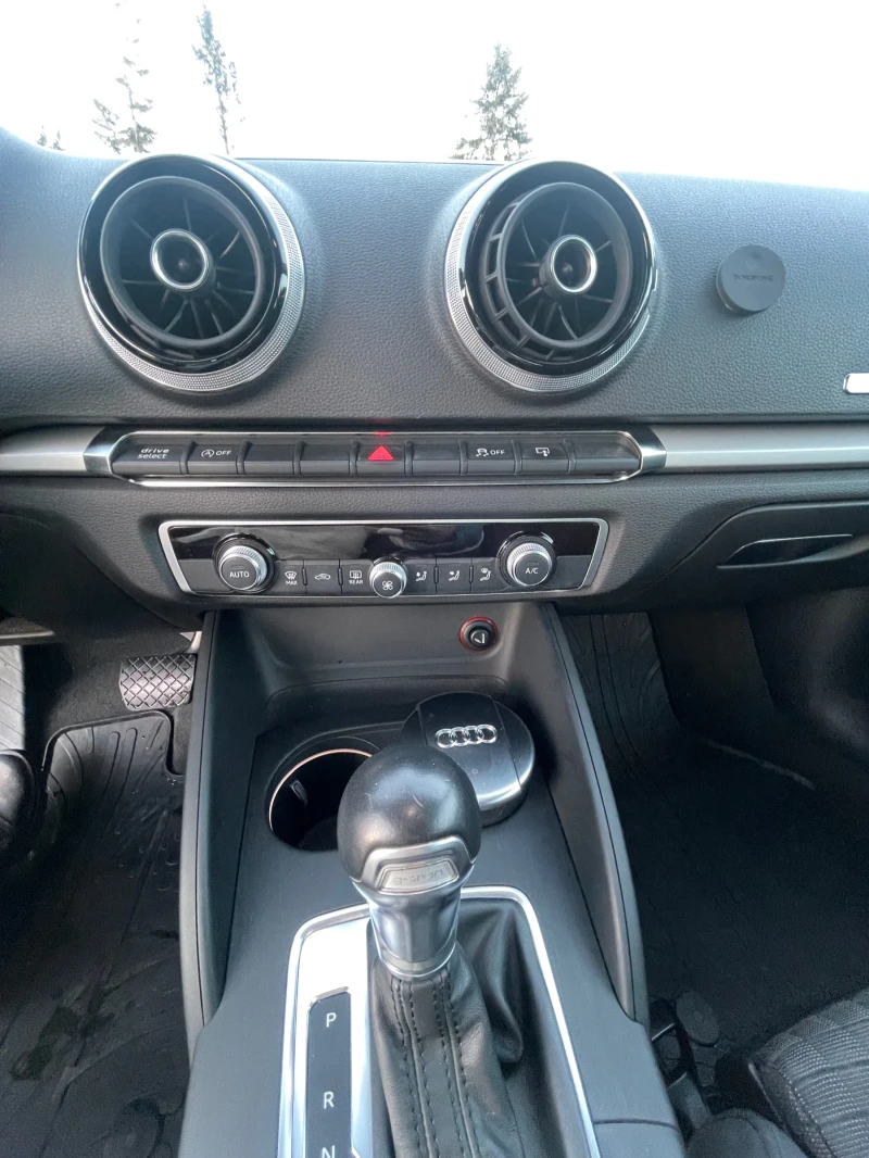 Audi A3 G-tron, снимка 10 - Автомобили и джипове - 52777913