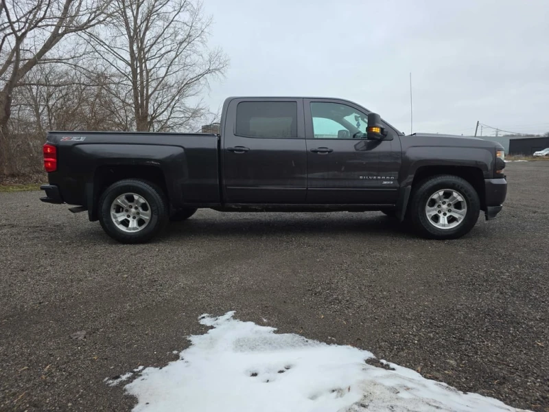 Chevrolet Silverado * LT * CARFAX * БЕЗ ПЪРВОНАЧАЛНА ВНОСКА, снимка 3 - Автомобили и джипове - 53102623