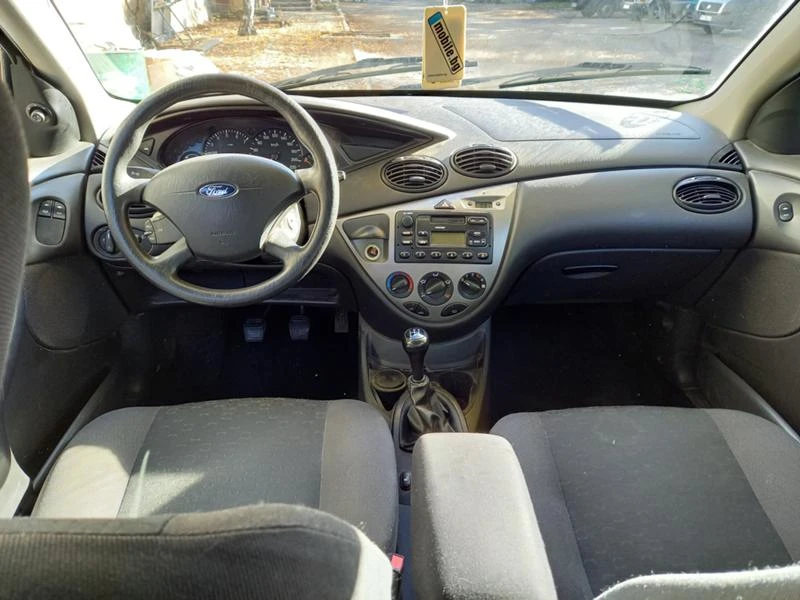 Ford Focus 1.6, снимка 12 - Автомобили и джипове - 30972172