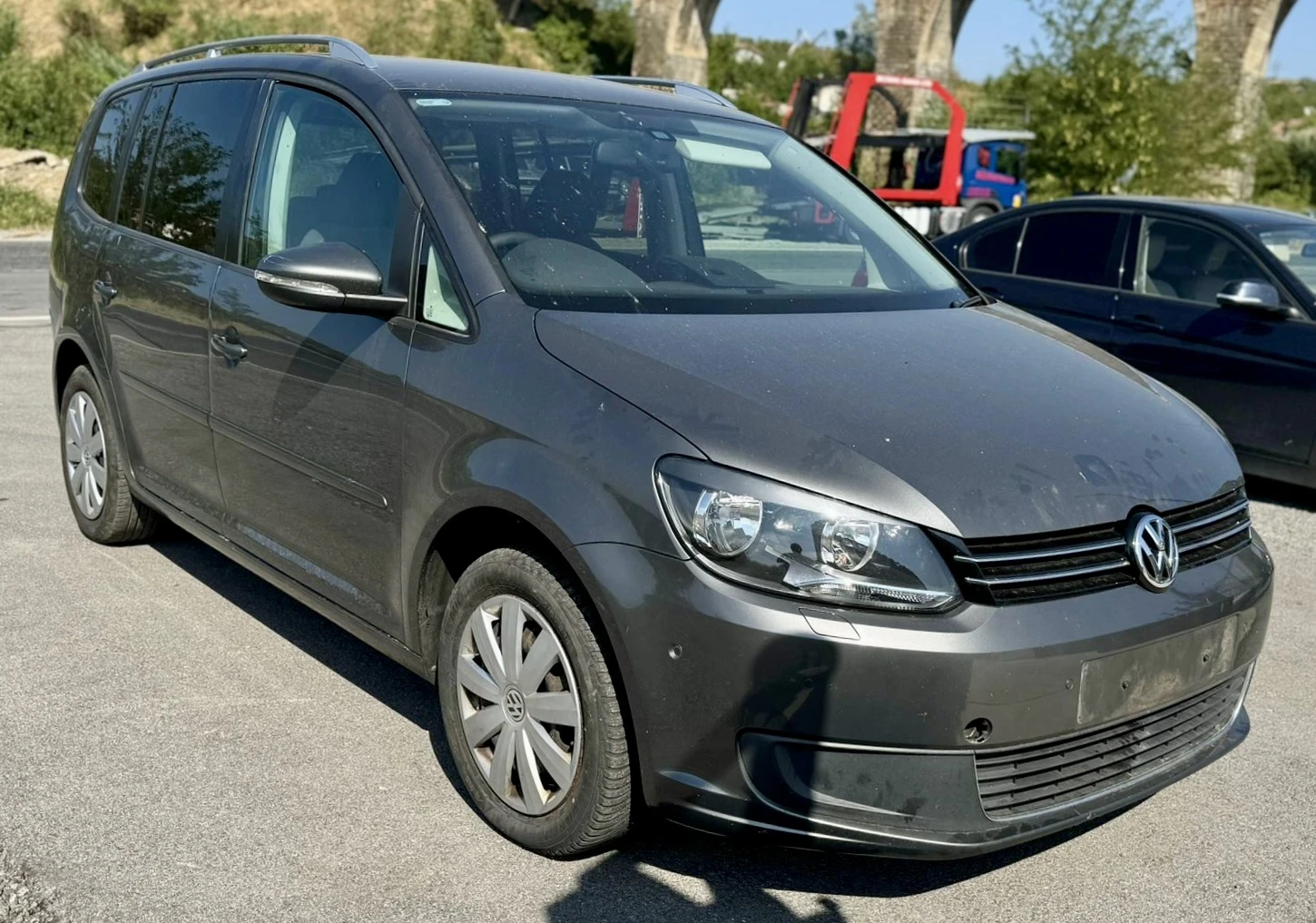 VW Touran 1.6tdi 105hpНА ЧАСТИ - изображение 6