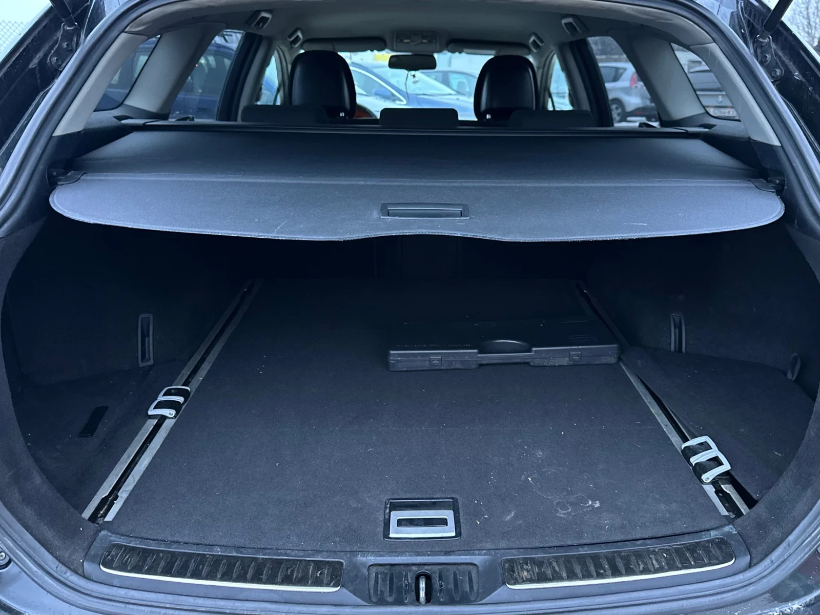 Toyota Avensis 2.2 D / АВТОМАТИК / KEYLESS GO / НАВИГАЦИЯ  - изображение 7