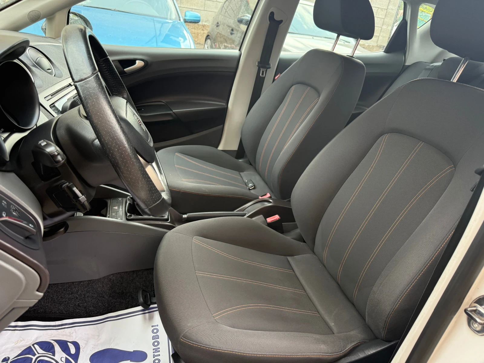 Seat Ibiza 1.2i-75kc - изображение 10