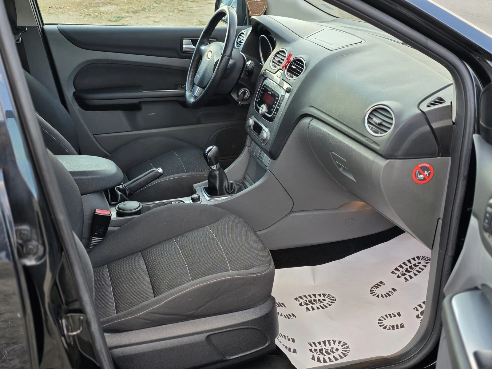 Ford Focus 1.6 tdci 90 k.c. .  | Mobile.bg   12