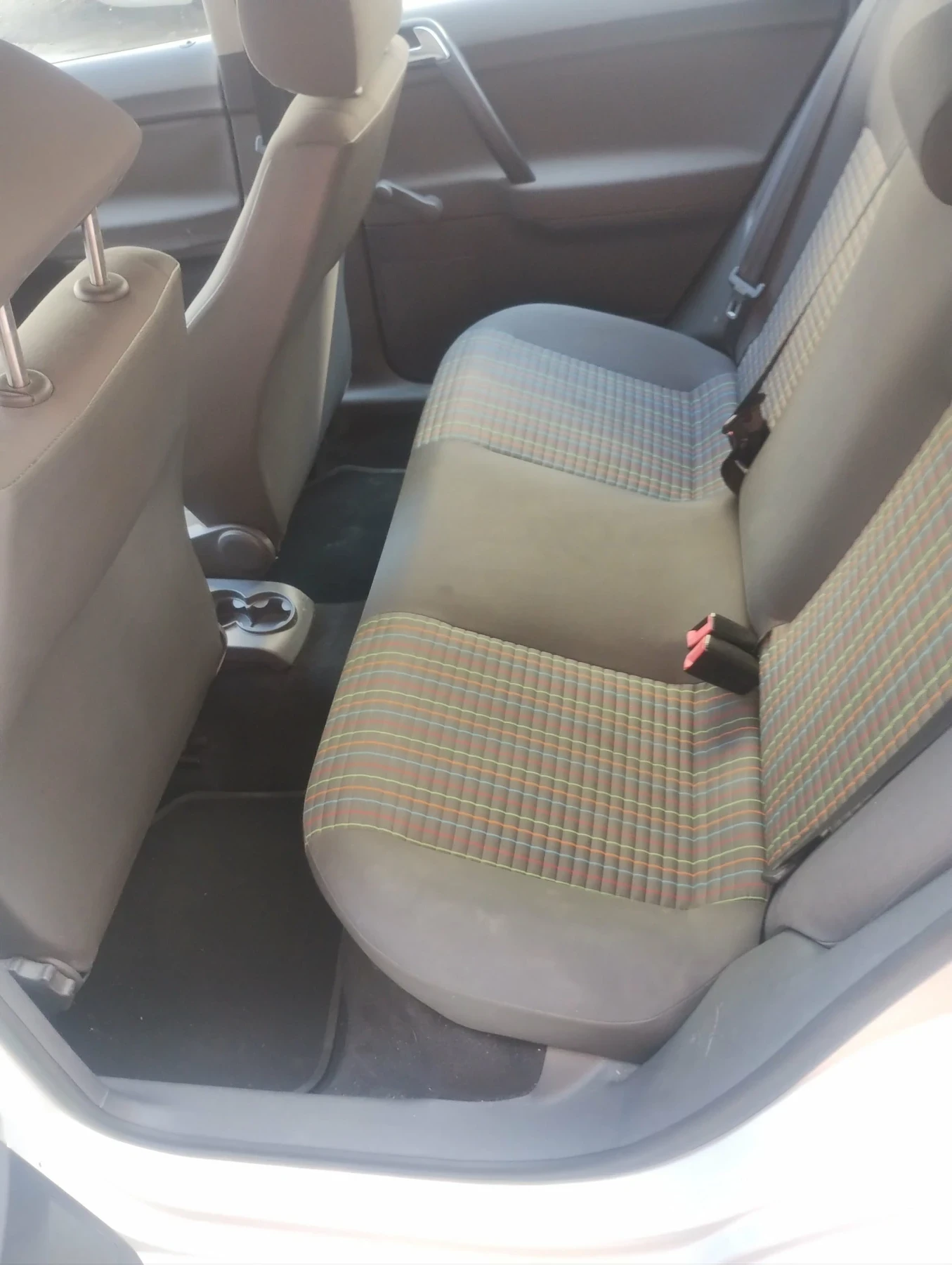 VW Polo 1.4 80к.с. Перфектна  - изображение 9